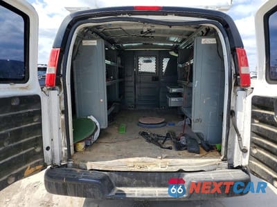 Zdjęcie 10 z 13 samochodu: 2016 CHEV EXPRESS G2500 VIN:1GCWGAFF8G1286613 - miniatura