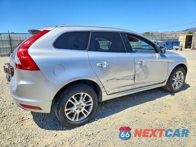 Trzecie zdjęcie samochodu z tyłu: 2014 VOLVO XC60 3.2 VIN:YV4940DL7E2516686 - miniatura