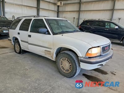 Czwarte zdjęcie samochodu z boku: 2000 GMC JIMMY / ENVOY VIN:1GKDT13W8Y2231263 - miniatura