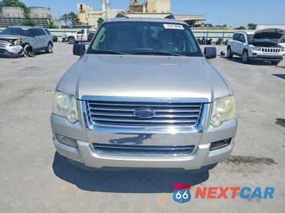 Piąte zdjęcie samochodu w środku: 2008 FORD EXPLORER XLT VIN:1FMEU63E08UB18716 - miniatura