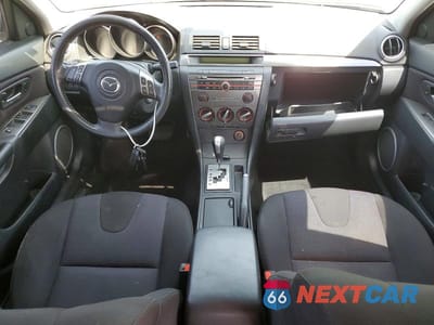 Zdjęcie 8 z 13 samochodu: 2008 MAZDA 3 HATCHBACK VIN:JM1BK343581823361 - miniatura