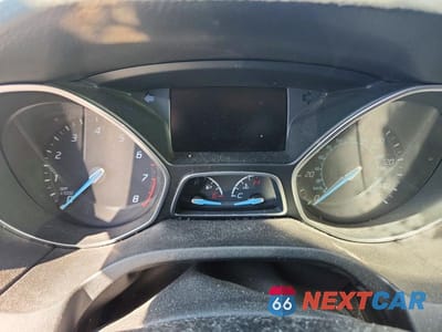 Zdjęcie 9 z 12 samochodu: 2013 FORD FOCUS TITANIUM VIN:1FADP3N24DL106258 - miniatura