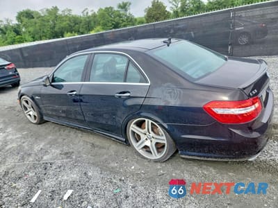 Drugie zdjęcie samochodu z przodu: 2011 MERCEDES-BENZ E 63 AMG VIN:WDDHF7HB0BA313195 - miniatura