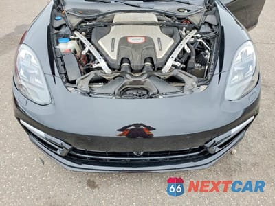 Zdjęcie 11 z 12 samochodu: 2018 PORSCHE PANAMERA TURBO VIN:WP0AF2A71JL141766 - miniatura