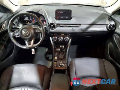 Zdjęcie 8 z 13 samochodu: 2019 MAZDA CX-3 TOURING VIN:JM1DKFC73K0436500 - miniatura