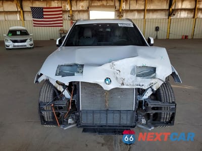 Piąte zdjęcie samochodu w środku: 2019 BMW X3 SDRIVE30I VIN:5UXTR7C56KLR50513 - miniatura