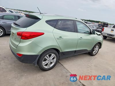 Trzecie zdjęcie samochodu z tyłu: 2011 HYUNDAI TUCSON GLS VIN:KM8JU3AC7BU125930 - miniatura