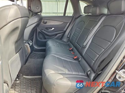 Zdjęcie 11 z 13 samochodu: 2022 MERCEDES-BENZ GLC 300 4MATIC VIN:W1N0G8EB3NV398294 - miniatura