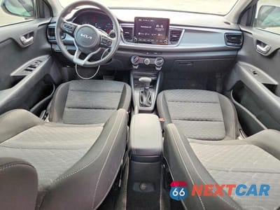 Zdjęcie 8 z 12 samochodu: 2023 KIA RIO S VIN:3KPA24AD2PE622978 - miniatura