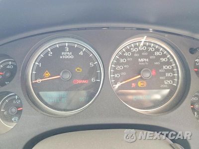 Zdjęcie 9 z 12 samochodu: 2011 CHEVROLET TAHOE K1500 LT VIN:1GNSKBE05BR302896 - miniatura