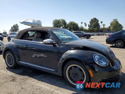 Czwarte zdjęcie samochodu z boku: 2013 VOLKSWAGEN BEETLE VIN:3VW5P7AT8DM804906 - miniatura