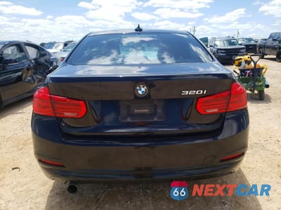 Zdjęcie 6 z 12 samochodu: 2017 BMW 320 I VIN:WBA8E1G35HNU18642 - miniatura