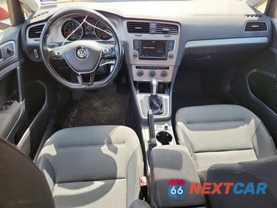 Zdjęcie 8 z 13 samochodu: 2017 VOLKSWAGEN GOLF SPORTWAGEN S VIN:3VWC17AU6HM500951 - miniatura