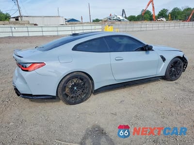 Trzecie zdjęcie samochodu z tyłu: 2024 BMW M4 COMPETITION VIN:WBS43AZ0XRCN74661 - miniatura