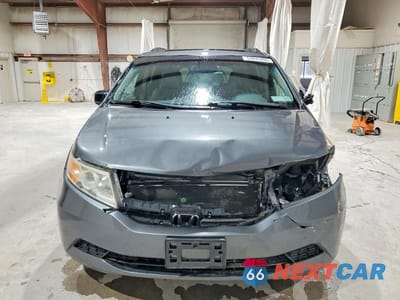 Piąte zdjęcie samochodu w środku: 2013 HONDA ODYSSEY EXL VIN:5FNRL5H64DB023373 - miniatura