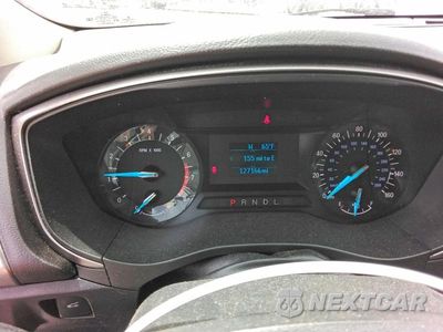 Zdjęcie 9 z 12 samochodu: 2017 FORD FUSION S VIN:3FA6P0G73HR150811 - miniatura