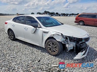 Czwarte zdjęcie samochodu z boku: 2020 KIA OPTIMA LX VIN:5XXGT4L30LG420895 - miniatura