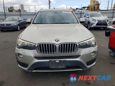 Piąte zdjęcie samochodu w środku: 2015 BMW X3 XDRIVE28I VIN:5UXWX9C58F0D55560 - miniatura