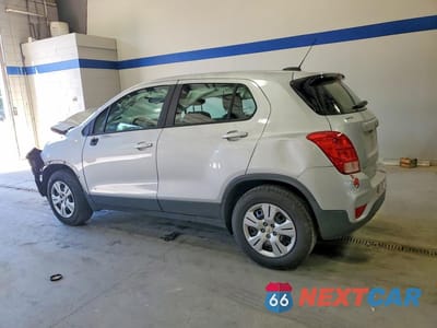 Drugie zdjęcie samochodu z przodu: 2017 CHEVROLET TRAX LS VIN:3GNCJKSB3HL249757 - miniatura