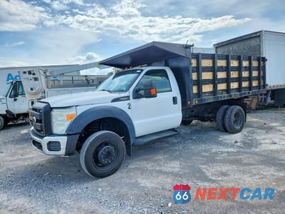 2016 FORD F550 SUPER DUTY 1FDUF5HYXGEA17193 - główne zdjęcie licytacji z USA - miniatura