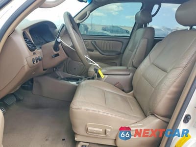 Zdjęcie 7 z 13 samochodu: 2004 TOYOTA SEQUOIA LIMITED VIN:5TDZT38A94S226716 - miniatura
