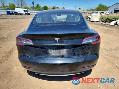 Zdjęcie 6 z 13 samochodu: 2018 TESLA MODEL 3 VIN:5YJ3E1EA8JF037693 - miniatura