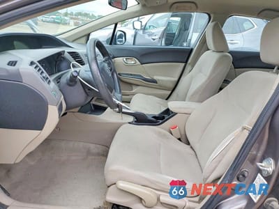 Zdjęcie 7 z 12 samochodu: 2012 HONDA CIVIC LX VIN:19XFB2F55CE098540 - miniatura
