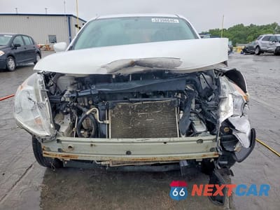 Piąte zdjęcie samochodu w środku: 2019 NISSAN VERSA SV VIN:3N1CN7AP3KL844626 - miniatura