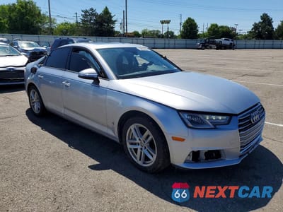 Czwarte zdjęcie samochodu z boku: 2017 AUDI A4 PREMIUM VIN:WAUANAF44HN032127 - miniatura