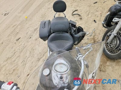 Piąte zdjęcie samochodu w środku: 2007 YAMAHA XVS1100 VIN:JYAVP11E37A104483 - miniatura