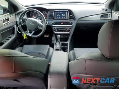 Zdjęcie 8 z 12 samochodu: 2018 HYUNDAI SONATA SPORT VIN:5NPE34AF2JH668488 - miniatura