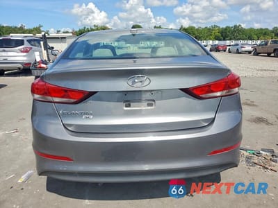 Zdjęcie 6 z 12 samochodu: 2017 HYUNDAI ELANTRA SE VIN:KMHD74LF7HU067909 - miniatura