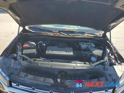 Zdjęcie 12 z 13 samochodu: 2024 CHEVROLET SUBURBAN K1500 PREMIER VIN:1GNSKFKD0RR244379 - miniatura