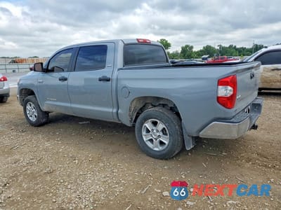 Drugie zdjęcie samochodu z przodu: 2019 TOYOTA TUNDRA CREWMAX SR5 VIN:5TFDW5F14KX804454 - miniatura
