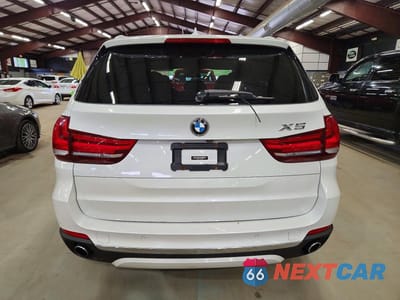 Zdjęcie 6 z 13 samochodu: 2016 BMW X5 XDRIVE35I VIN:5UXKR0C54G0P26703 - miniatura