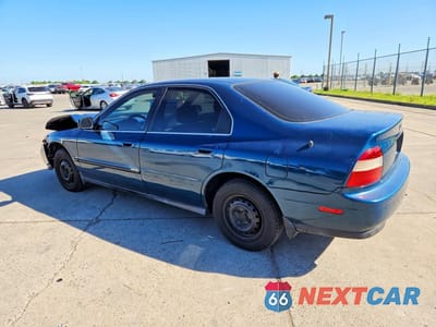 Drugie zdjęcie samochodu z przodu: 1994 HONDA ACCORD LX VIN:1HGCD5645RA051639 - miniatura