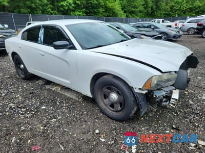 Czwarte zdjęcie samochodu z boku: 2012 DODGE CHARGER POLICE VIN:2C3CDXAT7CH305356 - miniatura