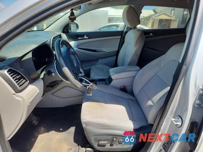 Zdjęcie 7 z 13 samochodu: 2019 HYUNDAI TUCSON VALUE VIN:KM8J33A41KU863976 - miniatura