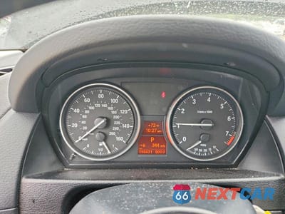 Zdjęcie 9 z 13 samochodu: 2014 BMW X1 XDRIVE28I VIN:WBAVL1C54EVY17506 - miniatura