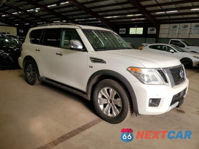 Czwarte zdjęcie samochodu z boku: 2017 NISSAN ARMADA SL VIN:JN8AY2NC8H9505226 - miniatura