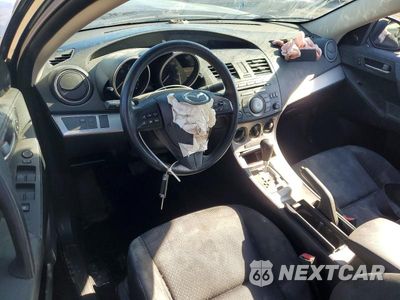 Zdjęcie 8 z 13 samochodu: 2010 MAZDA 3 VIN:JM1BL1SG1A1166829 - miniatura