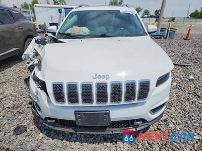 Piąte zdjęcie samochodu w środku: 2021 JEEP CHEROKEE LIMITED VIN:1C4PJMDXXMD101300 - miniatura
