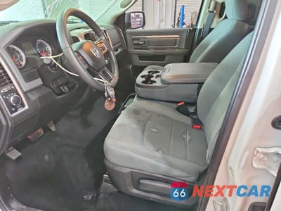 Zdjęcie 7 z 12 samochodu: 2019 RAM 1500 CLASSIC SLT VIN:1C6RR7TT9KS567432 - miniatura