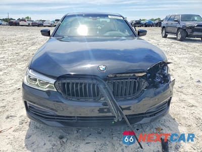 Piąte zdjęcie samochodu w środku: 2017 BMW 530 I VIN:WBAJA5C36HG455875 - miniatura