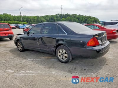 Drugie zdjęcie samochodu z przodu: 2000 TOYOTA AVALON XL VIN:4T1BF28BXYU108036 - miniatura