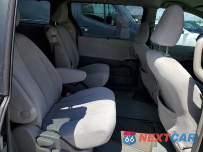 Zdjęcie 11 z 13 samochodu: 2011 TOYOTA SIENNA LE VIN:5TDKK3DC8BS133663 - miniatura