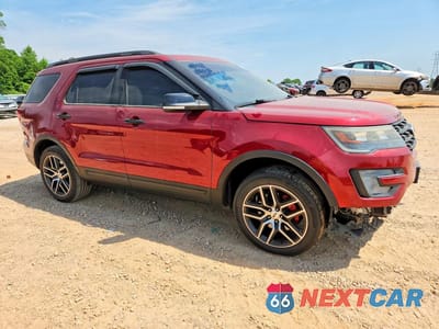 Czwarte zdjęcie samochodu z boku: 2017 FORD EXPLORER SPORT VIN:1FM5K8GT0HGC08232 - miniatura