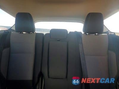 Zdjęcie 10 z 13 samochodu: 2018 FORD ESCAPE SE VIN:1FMCU0GD0JUC69597 - miniatura