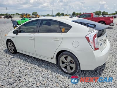 Drugie zdjęcie samochodu z przodu: 2013 TOYOTA PRIUS PERSONA SERIES SE VIN:JTDKN3DU5D1671091 - miniatura