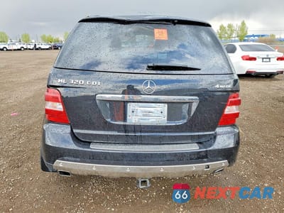 Zdjęcie 6 z 12 samochodu: 2007 MERCEDES-BENZ ML 320 CDI VIN:4JGBB22E17A188261 - miniatura